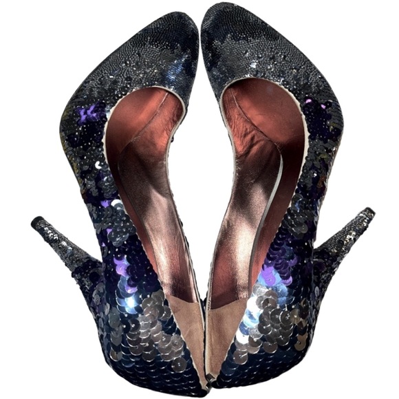 MIU MIU Sequin Embellishments Round ToePumpsHeels Size41 U.S. Size11 - Picture 10 of 15